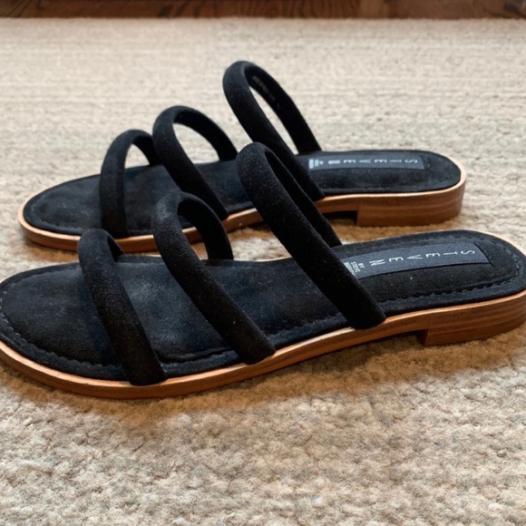 Steven “ChaCha” Slides sz 7.5 - Picture 2 of 4